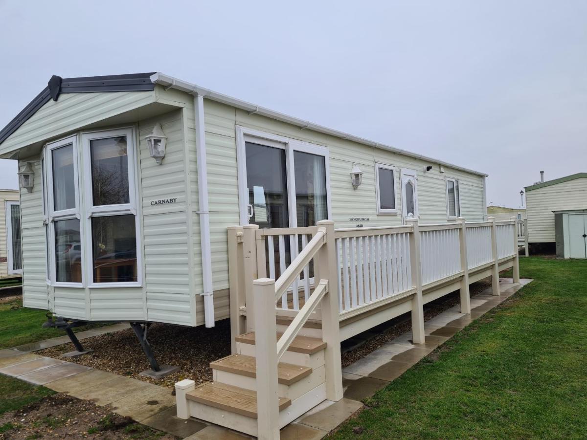 6 Berth Central Heated On The Chase Roxburgh Free Wifi Ingoldmells Exterior foto