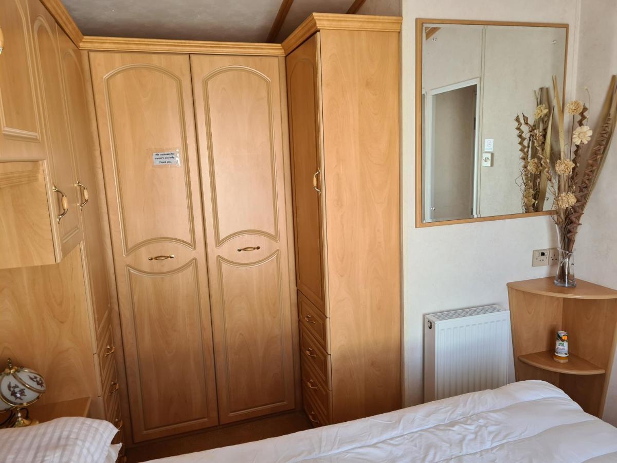 6 Berth Central Heated On The Chase Roxburgh Free Wifi Ingoldmells Exterior foto
